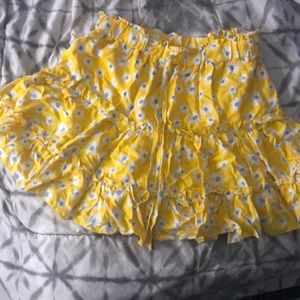 Skirt just wear it once like new